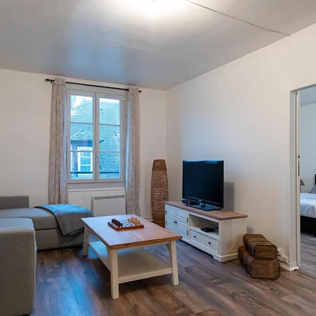 Au Coeur De Apartment